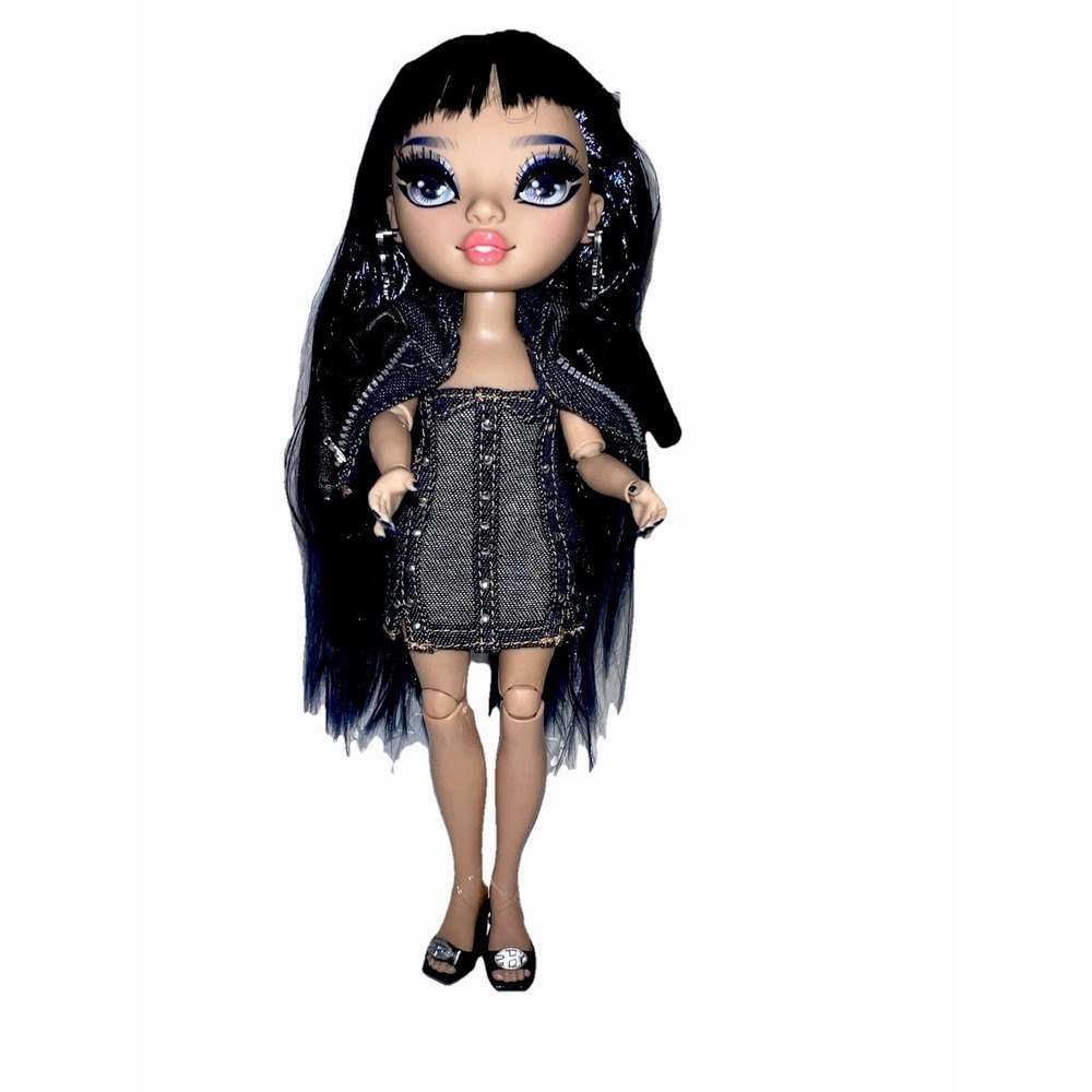 #221 MGA Entertainment Amaya Raine Rainbow Fashion Doll - 80274989